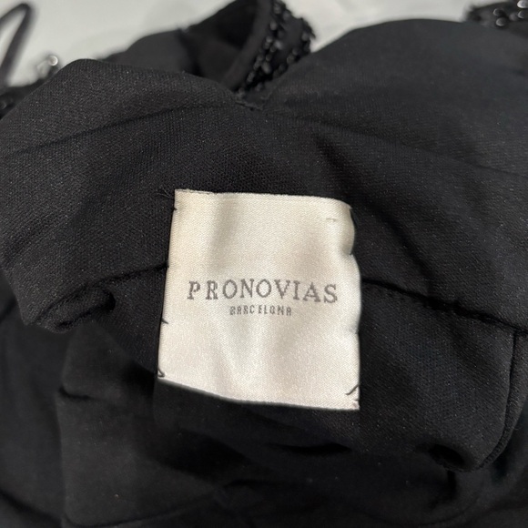 Vintage Pronovias Beaded Evening Gown - Picture 5 of 11